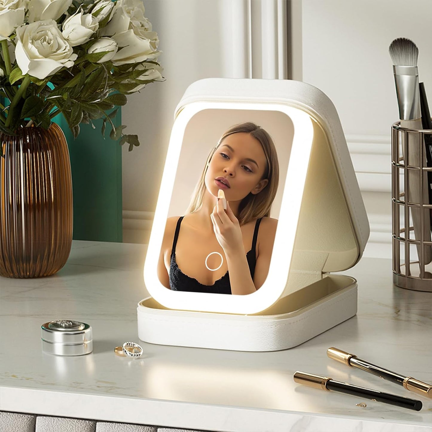 Maletín Porta cosméticos LED + Kit Maquillaje